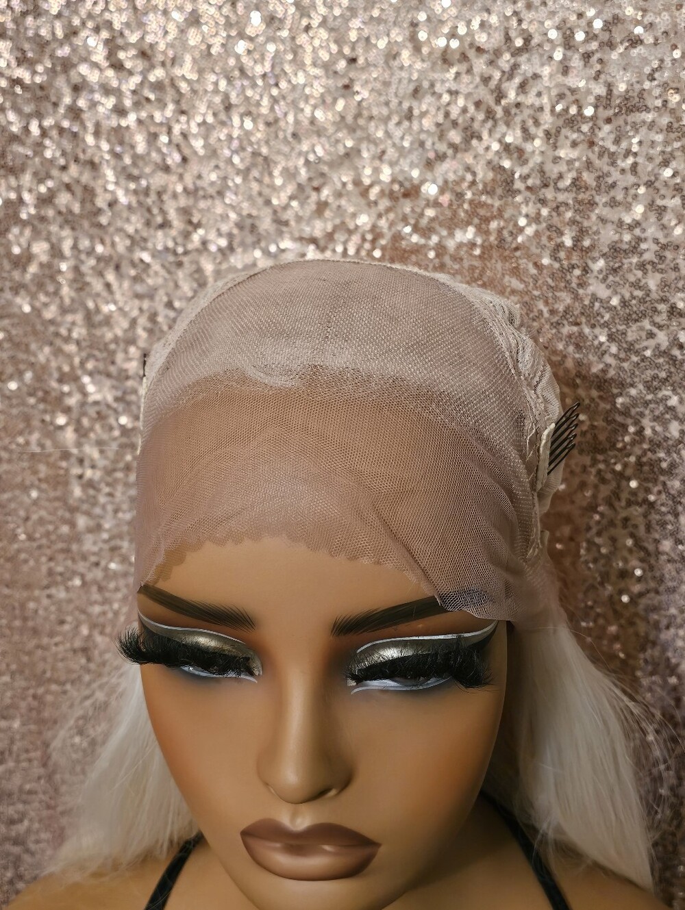 Lace Front Wig - Picture 4 of 6
